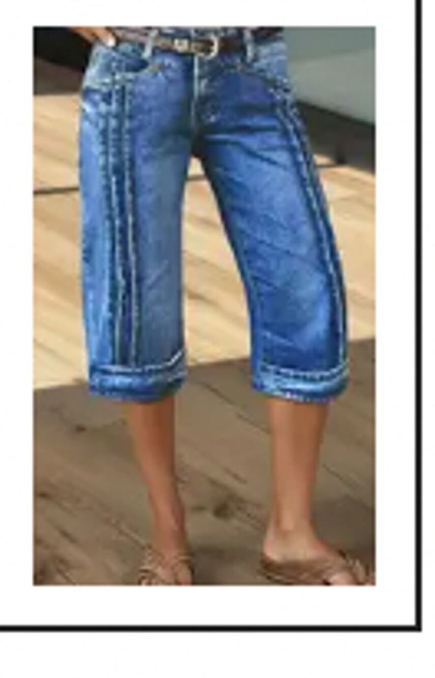 NWT Flemingals Wash Stitch Detail Mid Waist Straight Leg Capri Jeans Sz M